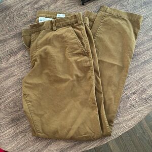 Gap straight camel khakis 36x34